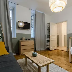 Apartment Next To Opera House A26, Budapest