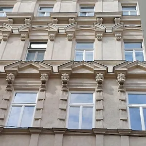 Apartment Andrassy Boulevard, Budapest