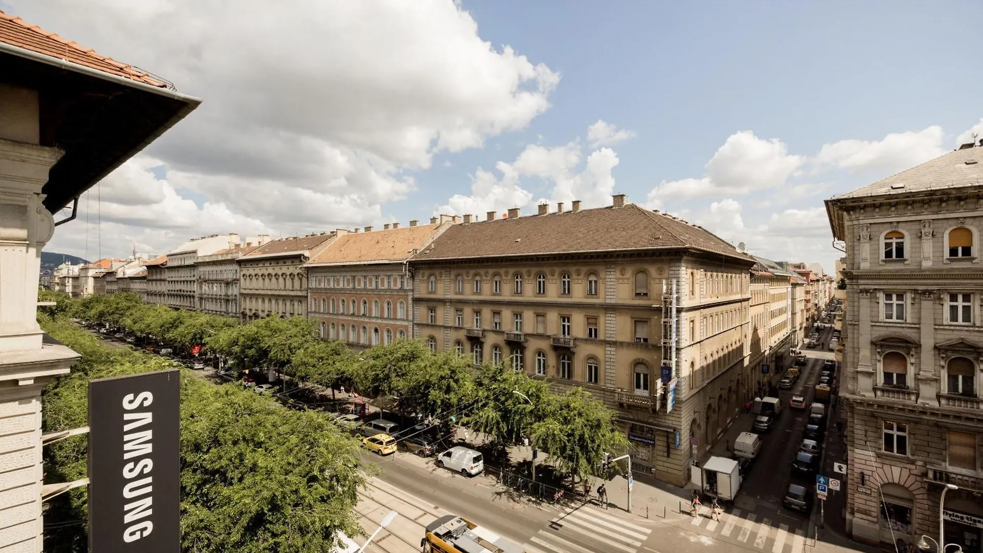 Vintagebuild2Bdr2Bthr Apartment Budapest