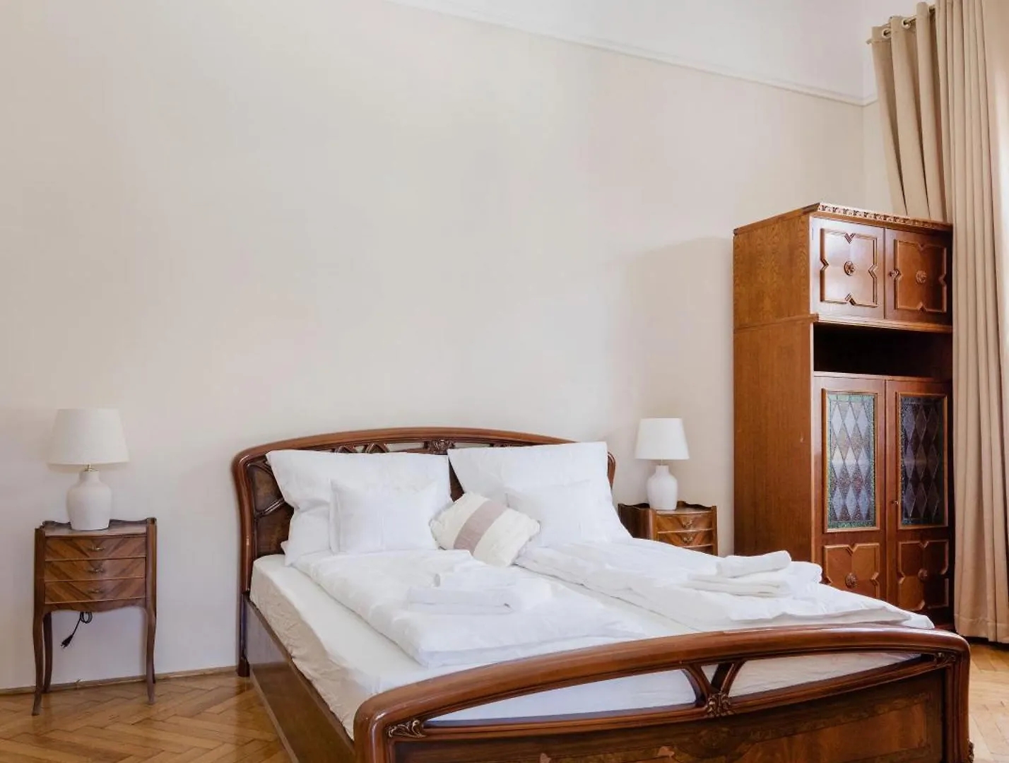 Vintagebuild2Bdr2Bthr Apartment Budapest
