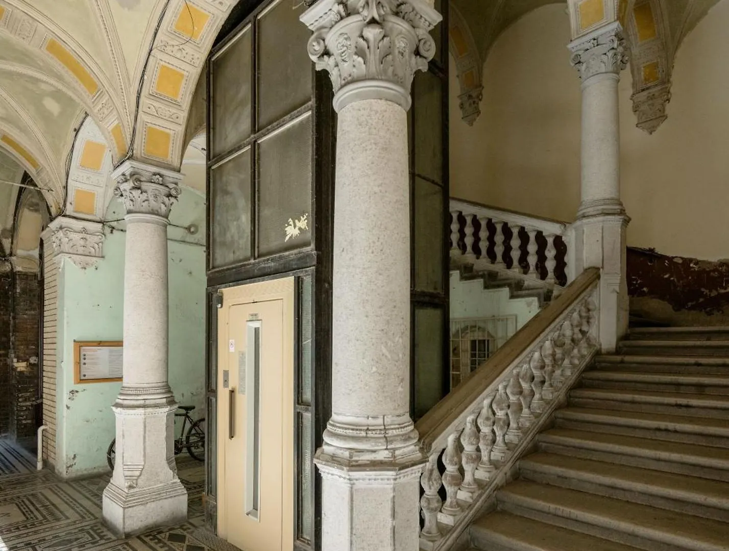 Vintagebuild2Bdr2Bthr Apartment Budapest